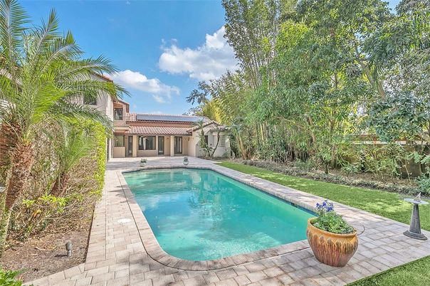 Exterior, Pool, Solar Panels