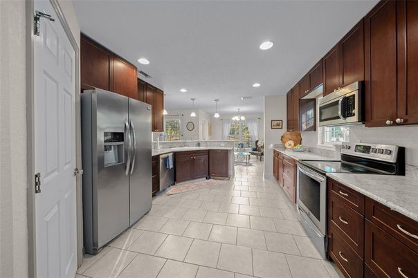Interior, Kitchen, Pendant Lights, Recessed Lighting, Stainless Steel Appliances