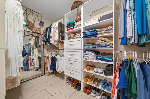 Interior, Walk-in Closets