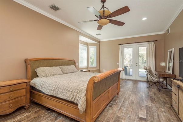 Bedroom, Interior, Recessed Lighting, Wood Texture Flooring