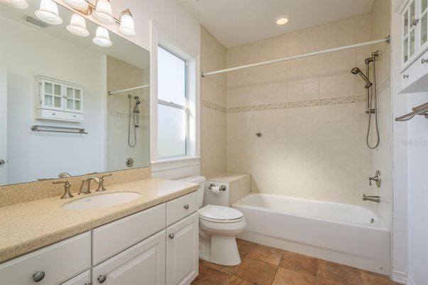 Bathroom, Interior, Recessed Lighting
