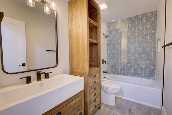 Bathroom, Interior