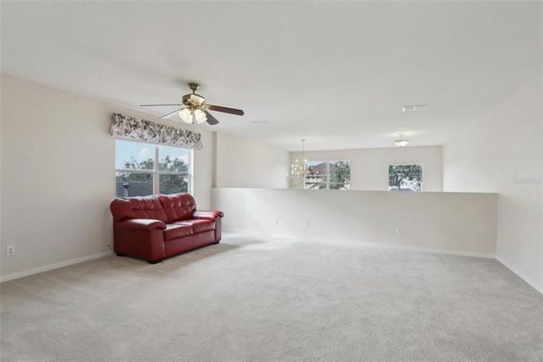 Chandelier, Empty room, Interior