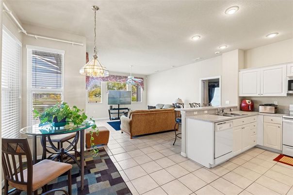 Interior, Kitchen, Living room, Pendant Lights, Recessed Lighting