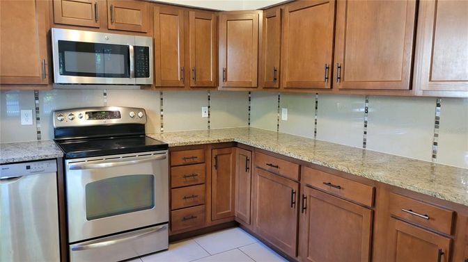 Interior, Kitchen, Stainless Steel Appliances