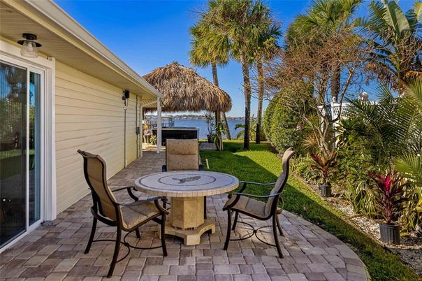 Backyard, Exterior, Water