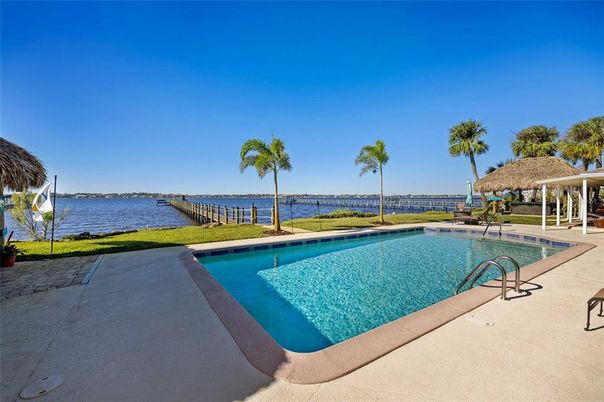 Exterior, Lake, Pool, Water