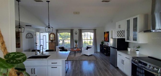 Interior, Kitchen, Living room, Pendant Lights, Stainless Steel Appliances, Wood Texture Flooring