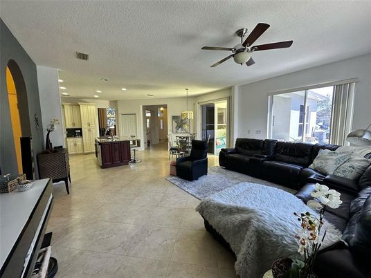 Interior, Kitchen, Living room, Pendant Lights, Recessed Lighting