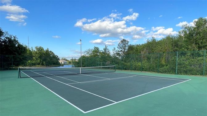 Exterior, Tennis Courts
