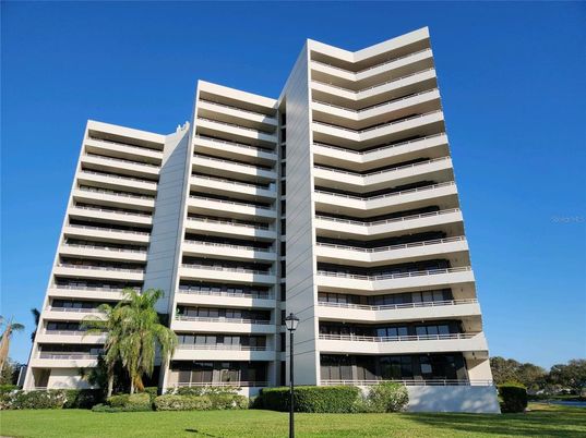 Exterior, Facade, Condo Building
