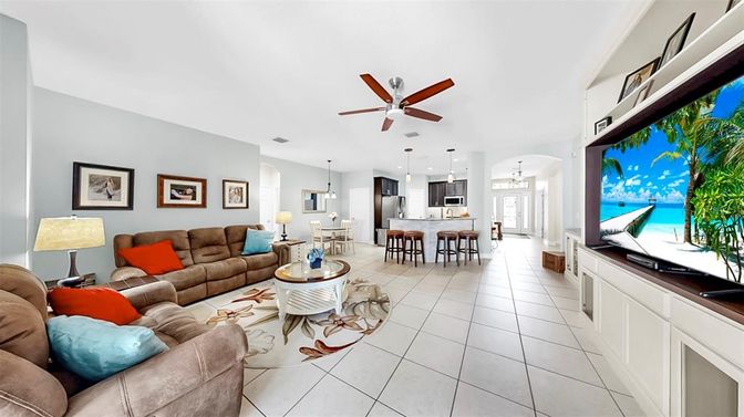 Dining room, Interior, Kitchen, Living room, Pendant Lights, Stainless Steel Appliances