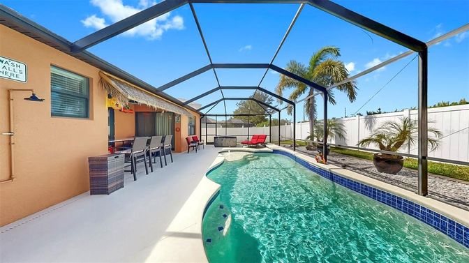 Glass Ceilings, Interior, Pool, Sun Room