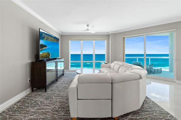 Interior, Living room, Water