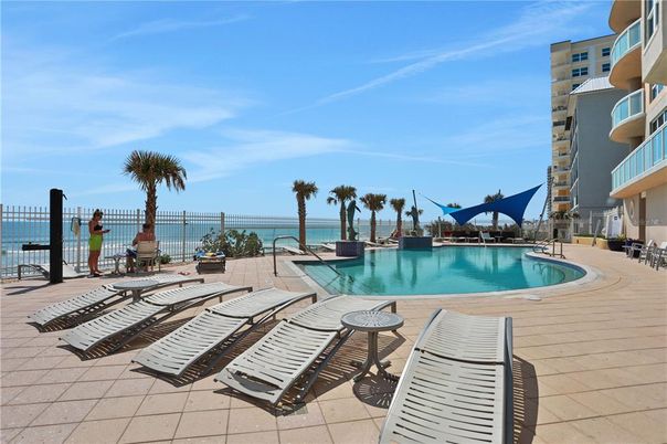 Exterior, Pool, Water