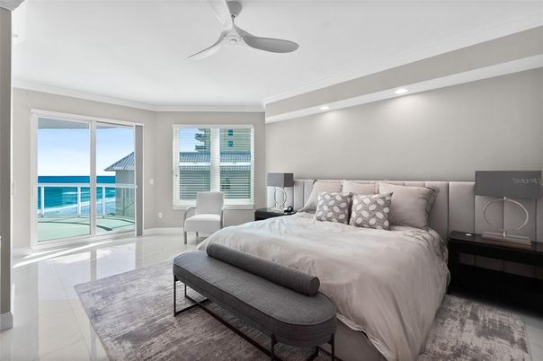 Bedroom, Interior, Recessed Lighting, Water