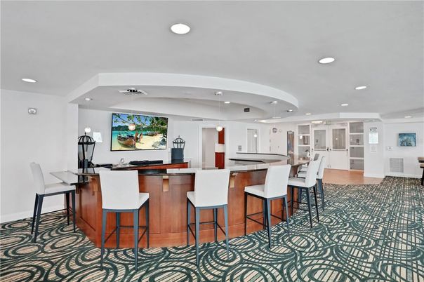 Interior, Kitchen, Pendant Lights, Recessed Lighting