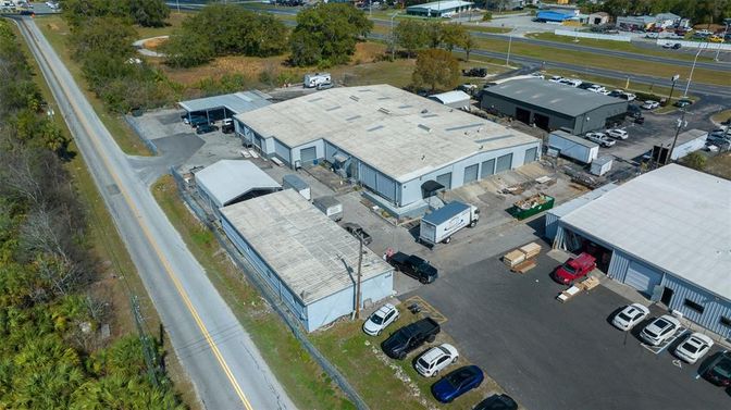 Exterior, Drone