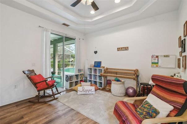 Interior, Recessed Lighting, Wood Texture Flooring