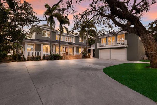 Attached, Backyard, Exterior, Facade, Rowhouse