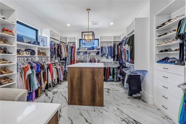 Interior, Marble, Pendant Lights, Recessed Lighting, Walk-in Closets