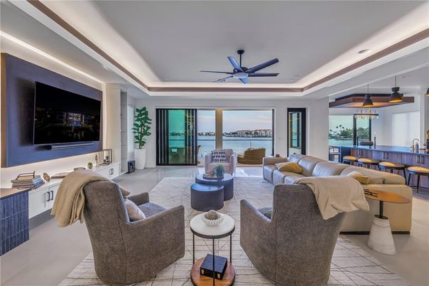 Dining room, Interior, Living room, Recessed Lighting