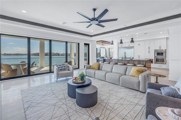 Interior, Kitchen, Living room, Pendant Lights, Recessed Lighting, Stainless Steel Appliances, Water