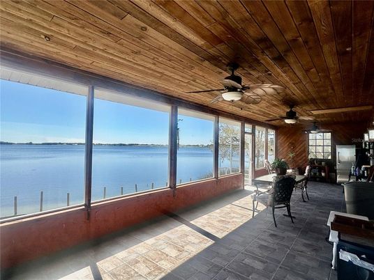 Interior, Sun Room, Water, Wooden Ceilings, Wooden Walls