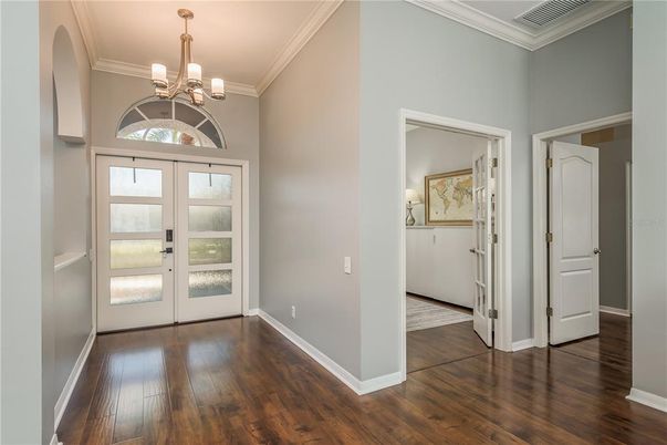 Chandelier, Interior, Wood Texture Flooring