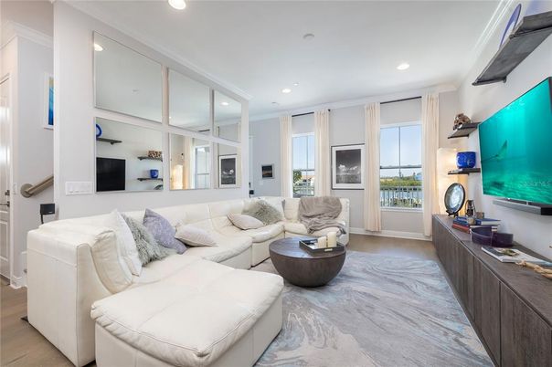 Interior, Living room, Recessed Lighting, Wood Texture Flooring