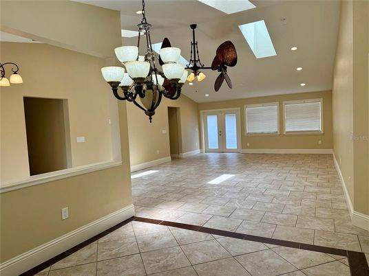 Chandelier, Empty room, Interior, Recessed Lighting