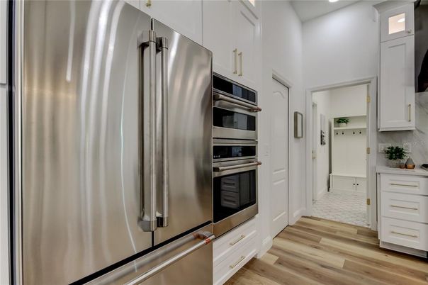Interior, Kitchen, Stainless Steel Appliances, Wood Texture Flooring