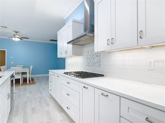 Dining room, Interior, Kitchen, Recessed Lighting, Wood Texture Flooring