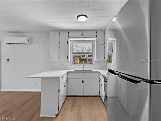 Interior, Kitchen, Wood Texture Flooring