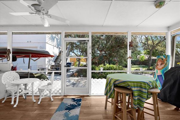 Dining room, Interior, Sun Room, Wood Texture Flooring
