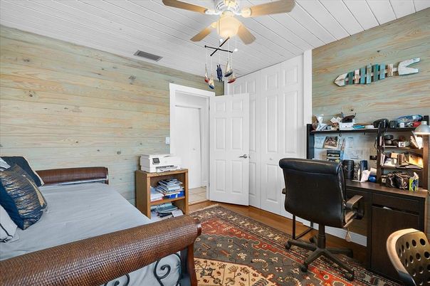 Bedroom, Home Office, Interior, Wood Texture Flooring, Wooden Walls