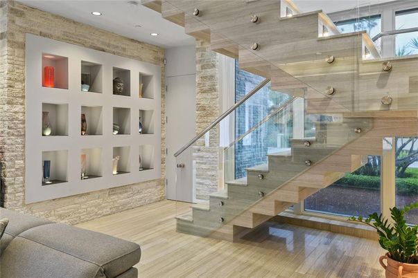 Interior, Recessed Lighting, Wood Texture Flooring