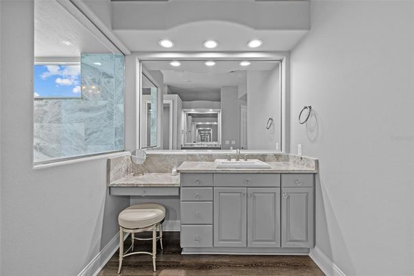 Bathroom, Interior, Marble Walls, Recessed Lighting, Wood Texture Flooring