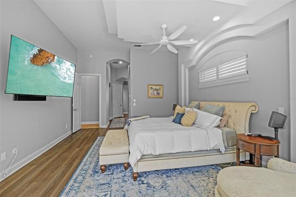 Bedroom, Interior, Recessed Lighting, Wood Texture Flooring