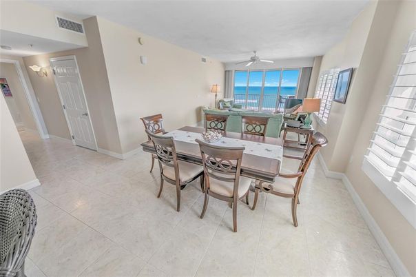 Dining room, Interior, Water