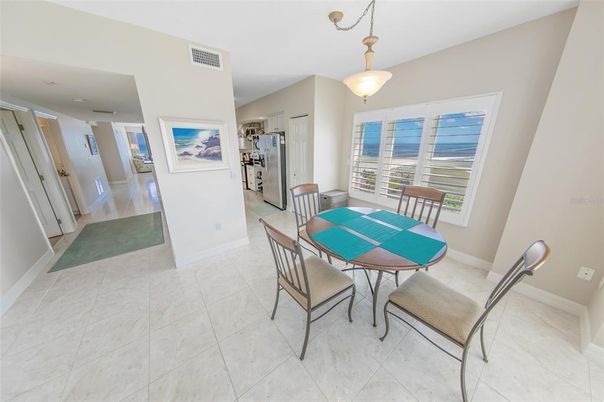 Dining room, Interior, Kitchen, Pendant Lights