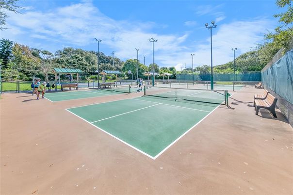 Exterior, Tennis Courts
