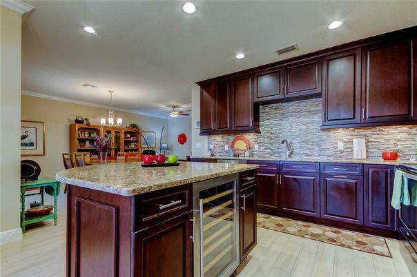 Chandelier, Dining room, Interior, Kitchen, Recessed Lighting, Wood Texture Flooring
