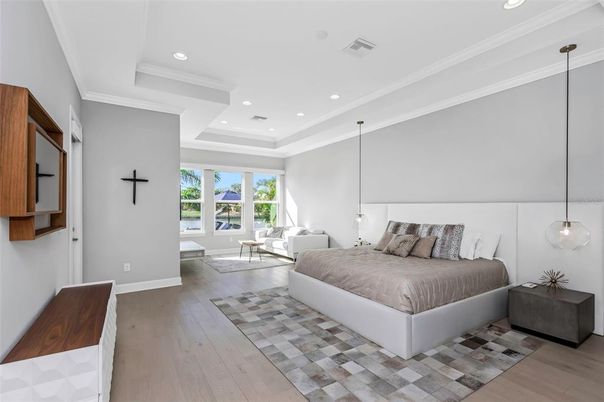 Bedroom, Interior, Pendant Lights, Recessed Lighting, Wood Texture Flooring