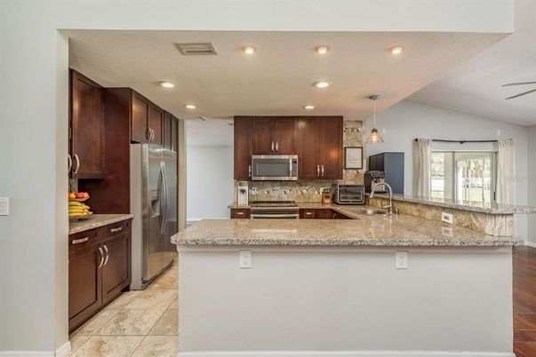 Interior, Kitchen, Pendant Lights, Recessed Lighting, Stainless Steel Appliances