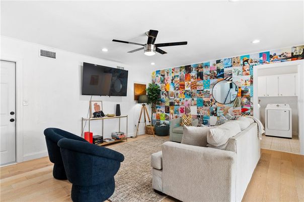 Interior, Living room, Recessed Lighting, Washer, Wood Texture Flooring