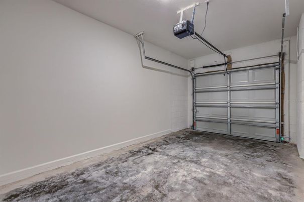 Garage, Interior