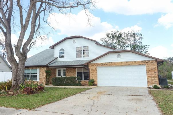 Attached, Exterior, Facade, Brick Facade, Ranch
