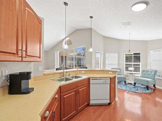 Dining room, Interior, Kitchen, Pendant Lights, Wood Texture Flooring