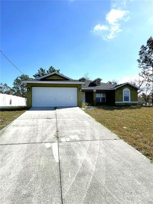 Attached, Backyard, Exterior, Facade, Ranch